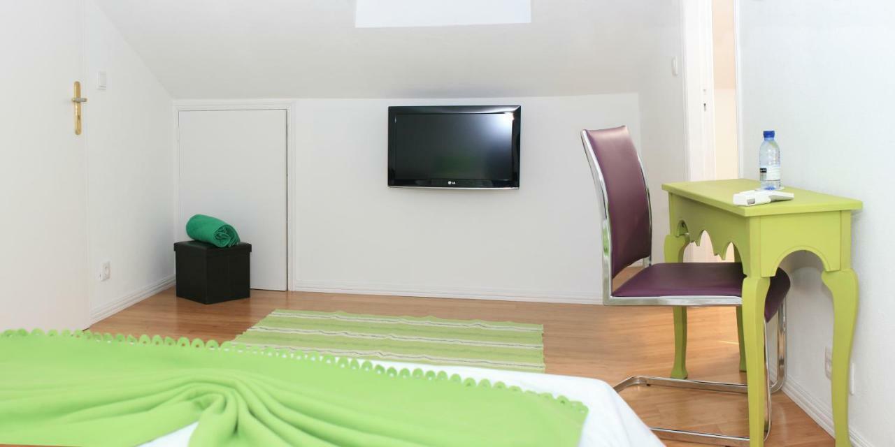 B&B Villa Vale Flores Viana do Castelo Esterno foto